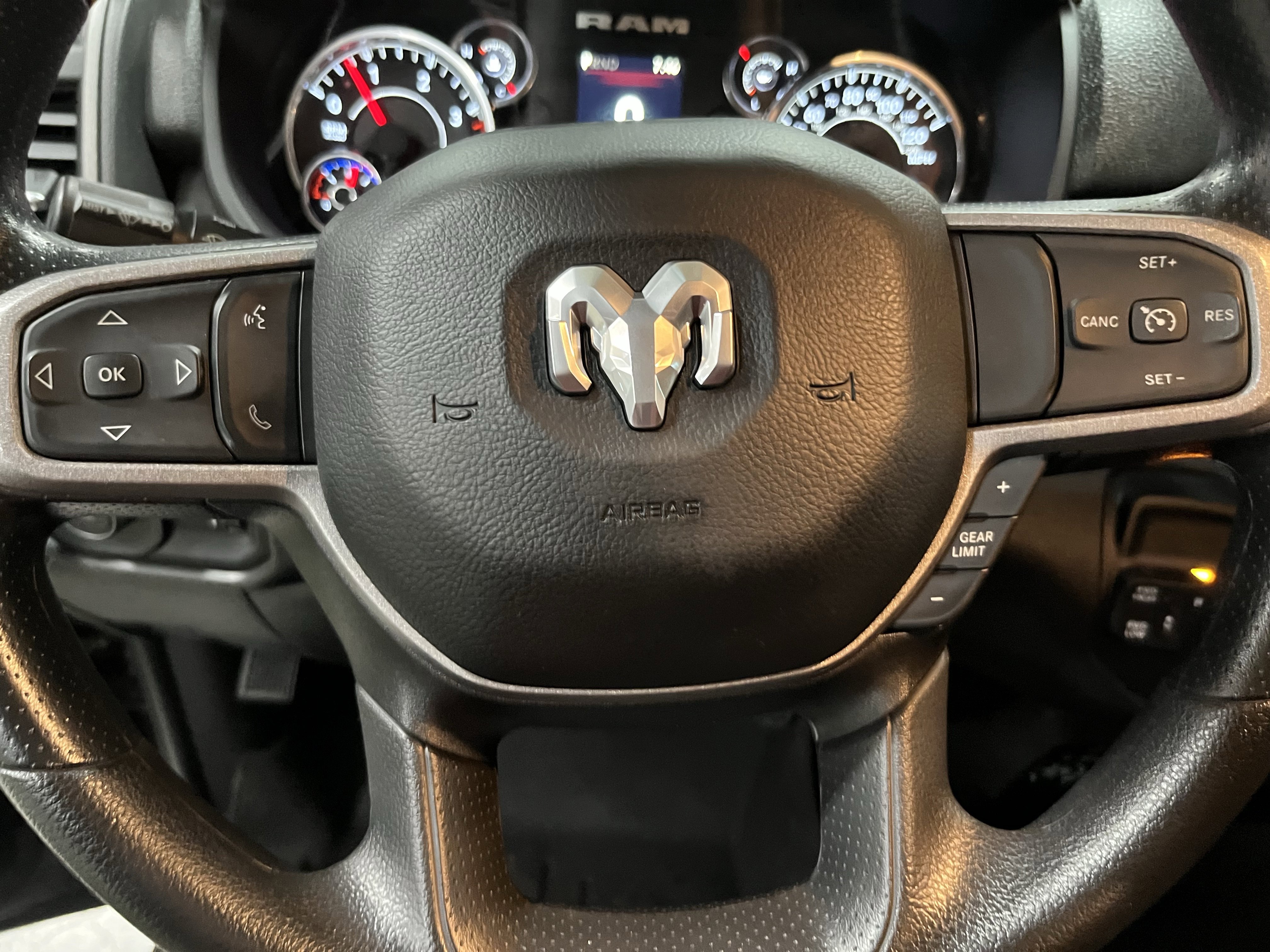 Used 2024 RAM 3500 Tradesman w/ Towing Technology Group image 20