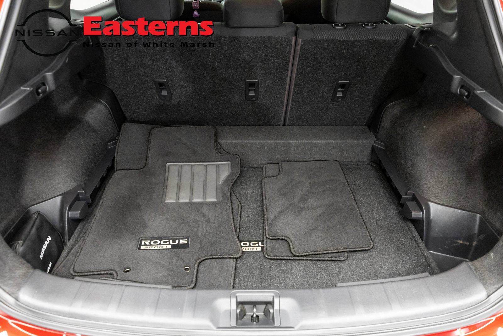 Used 2020 Nissan Rogue Sport S w/ Appearance Package FWD image 9