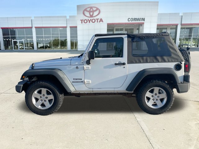 Used 2010 Jeep Wrangler Sport AWD/4WD image 2