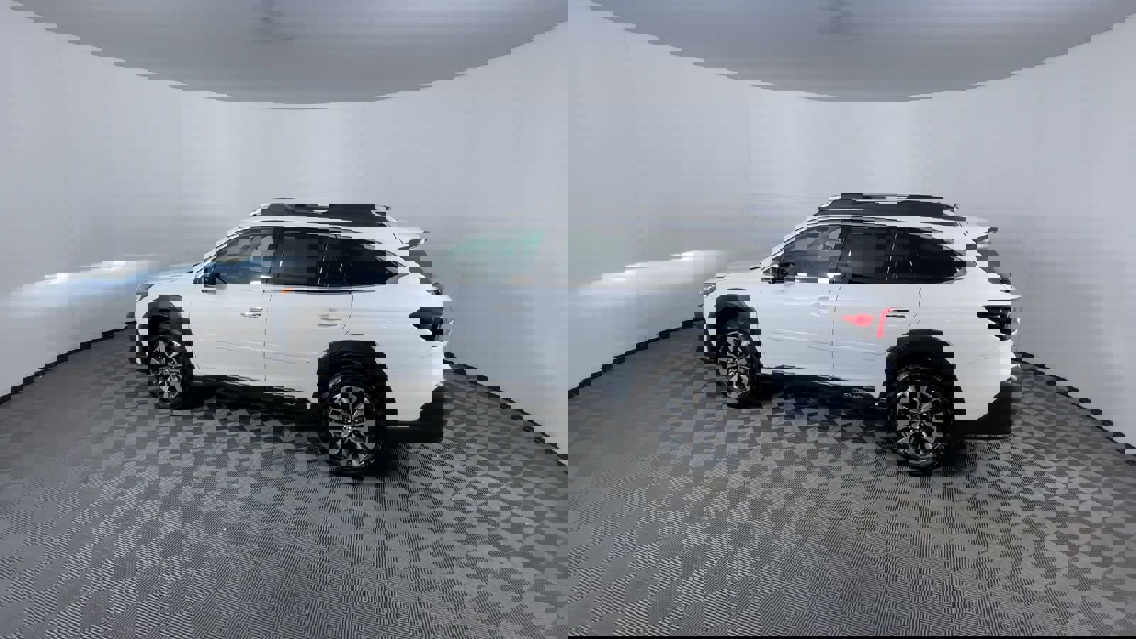 Certified 2025 Subaru Outback Touring image 6