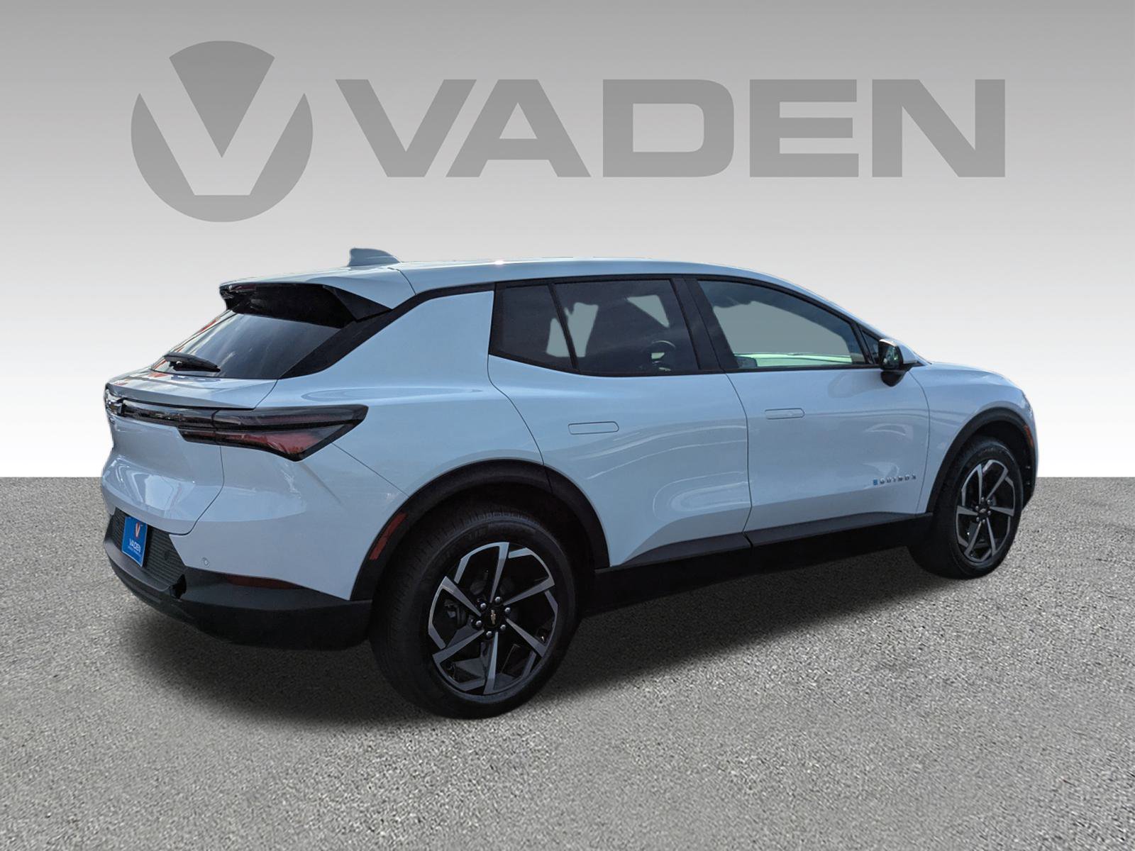 New 2026 Chevrolet Equinox EV LT image 21