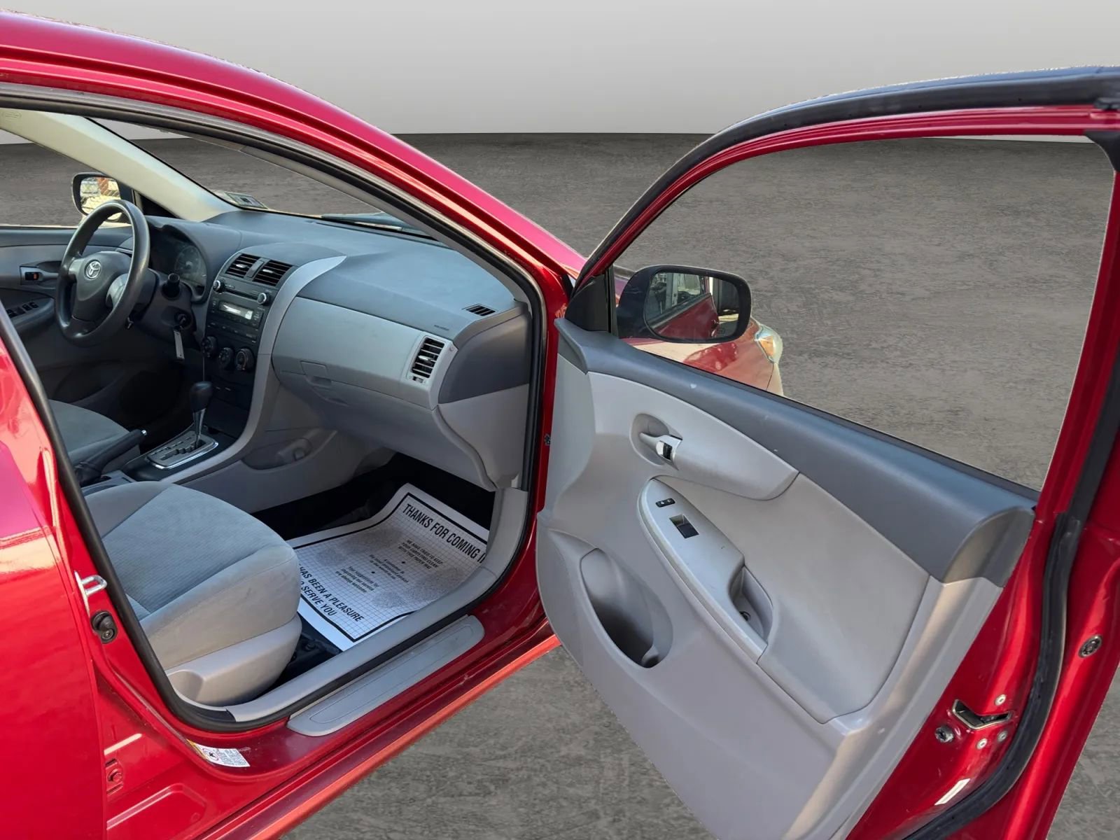 Used 2010 Toyota Corolla LE image 17