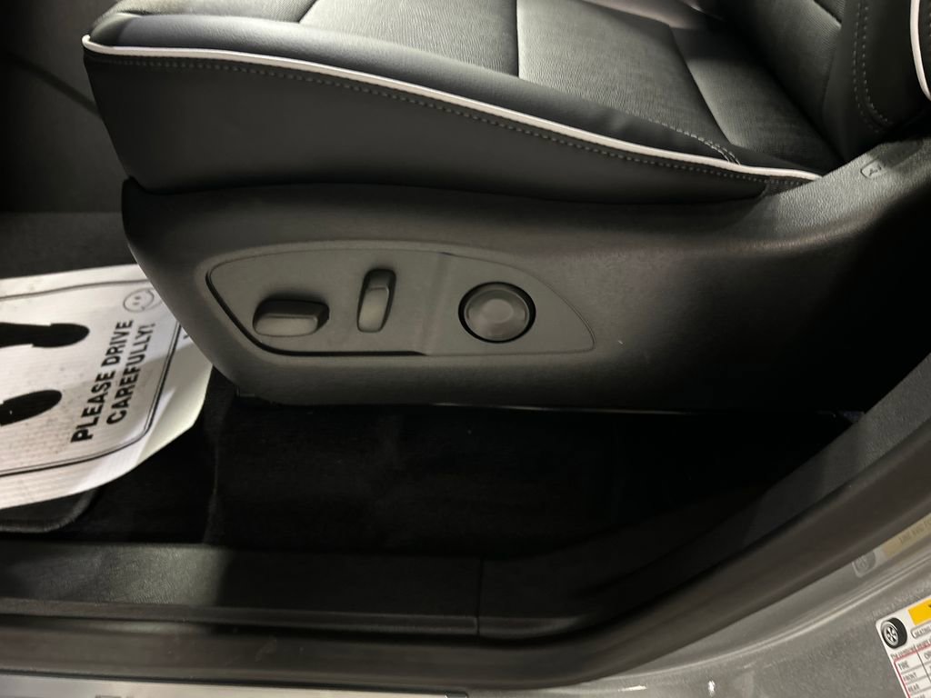 New 2026 Buick Enclave Preferred image 11