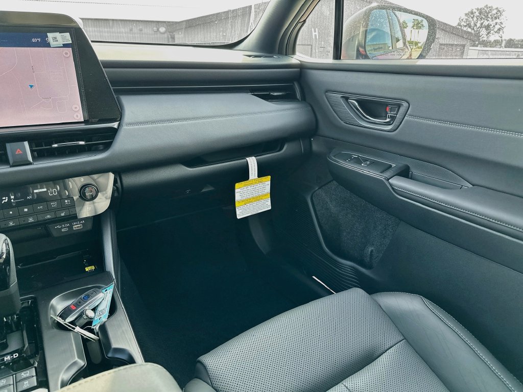 New 2026 Subaru Outback Touring XT AWD/4WD image 31