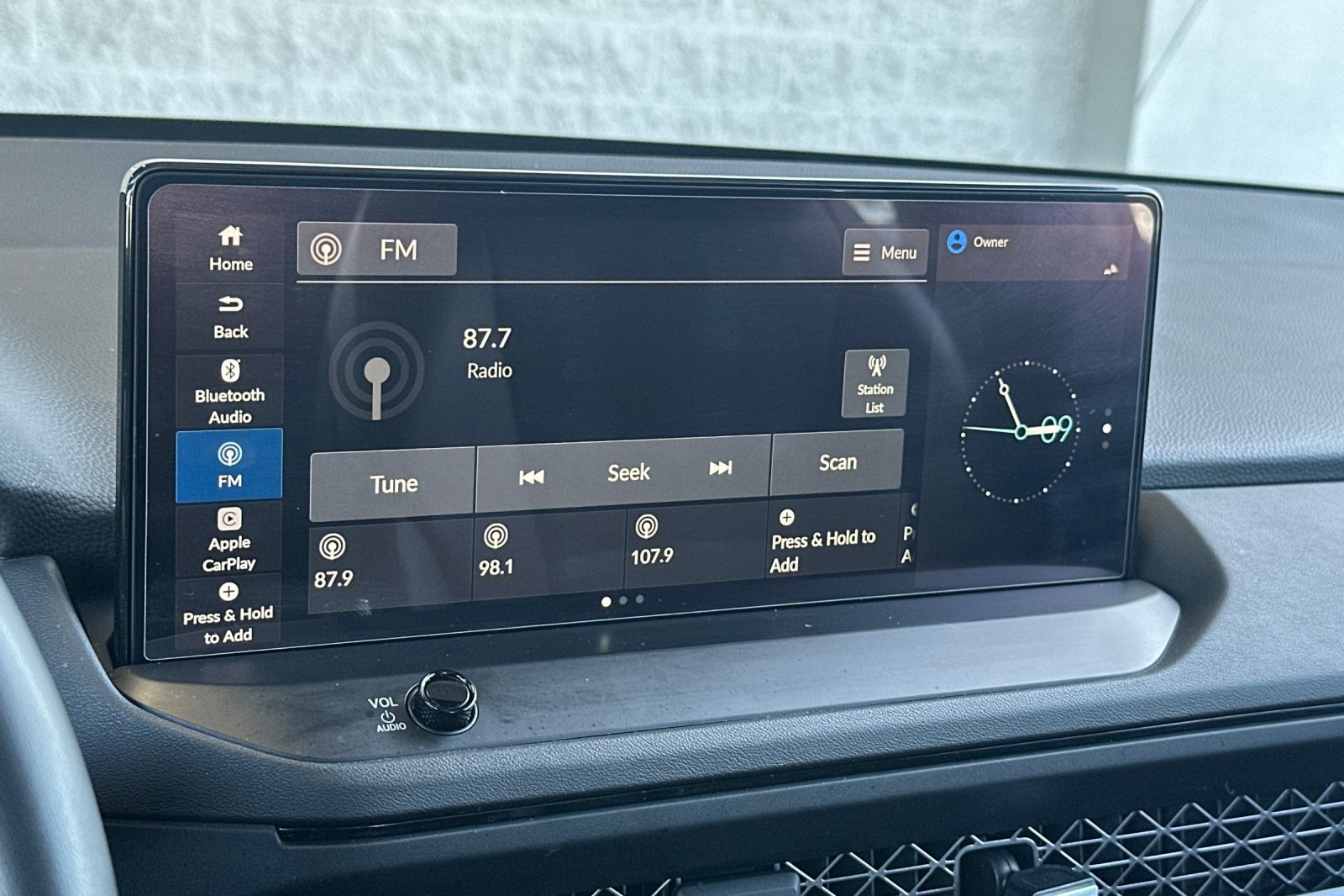 Used 2025 Honda Accord EX-L image 16