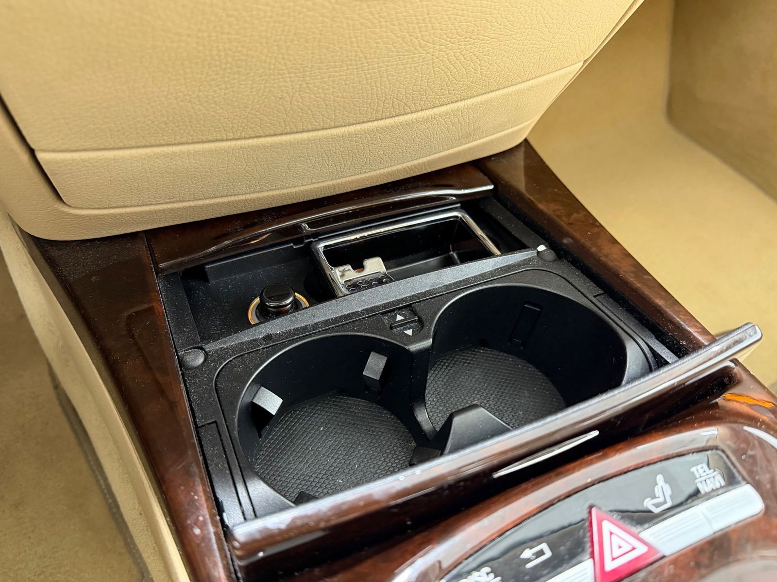 Used 2011 Mercedes-Benz S 550 4MATIC image 23