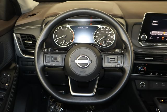Used 2023 Nissan Rogue SV FWD image 6