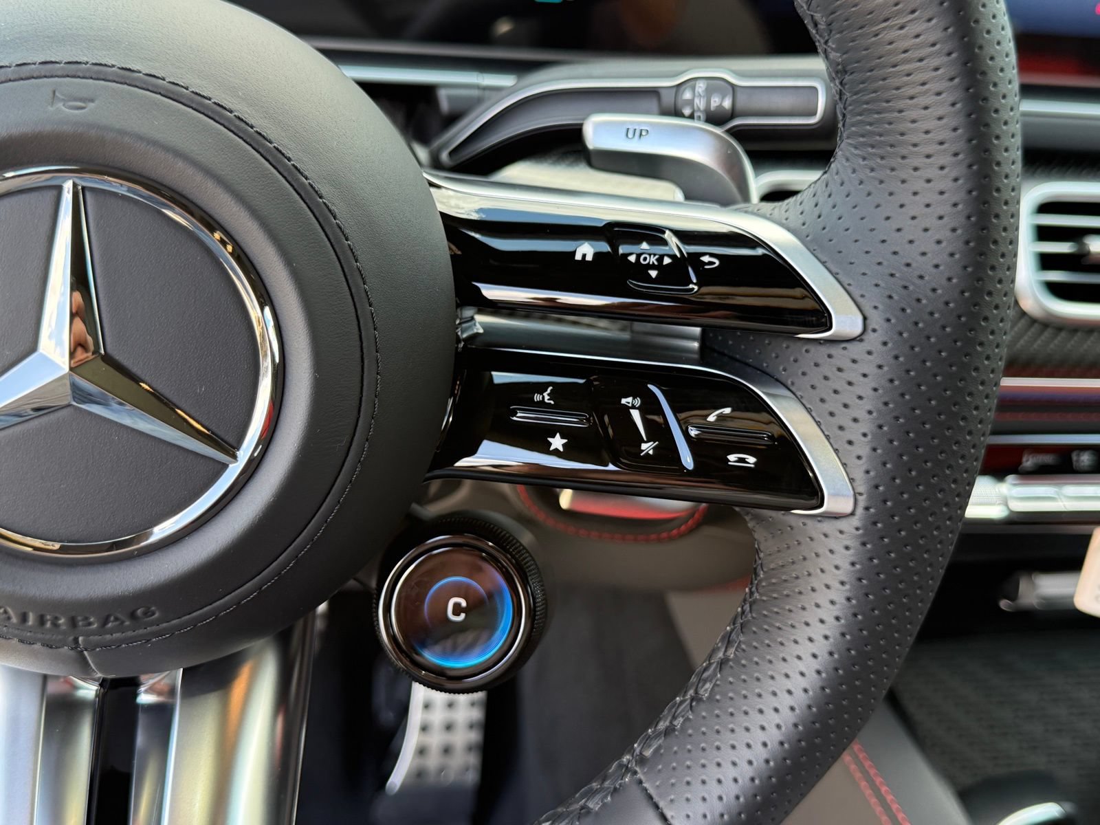 New 2026 Mercedes-Benz GLE 63 AMG S image 24