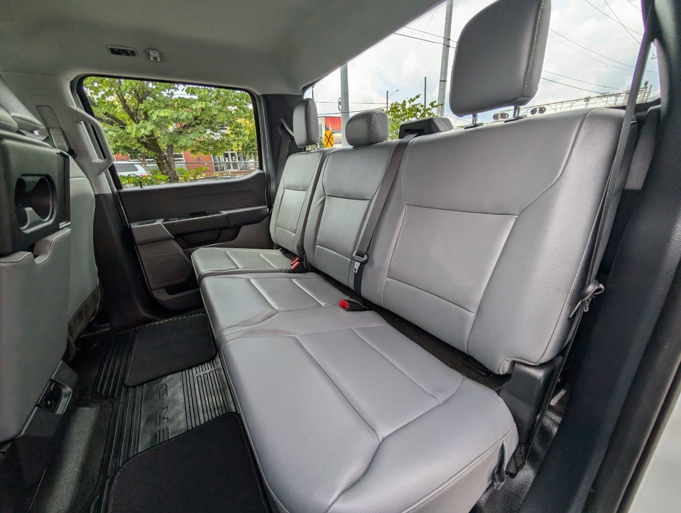 Used 2023 Ford F350 XL w/ XL Driver Assist Package AWD/4WD image 18