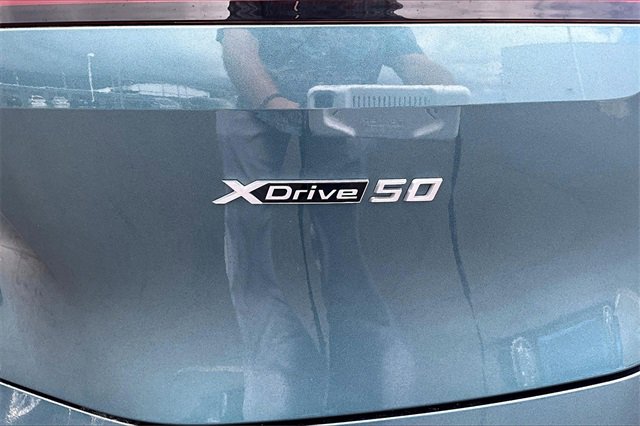 Used 2023 BMW iX xDrive50 image 32
