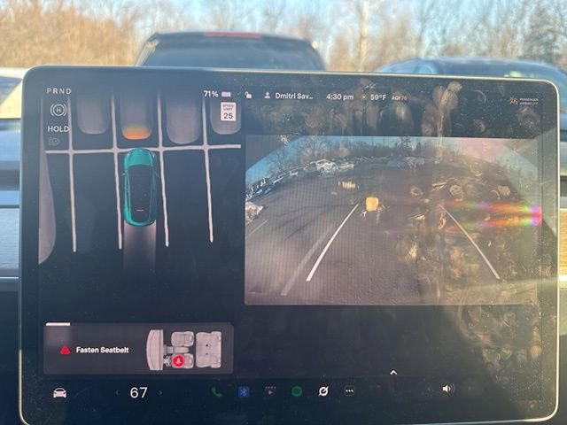 Used 2022 Tesla Model Y Long Range image 11