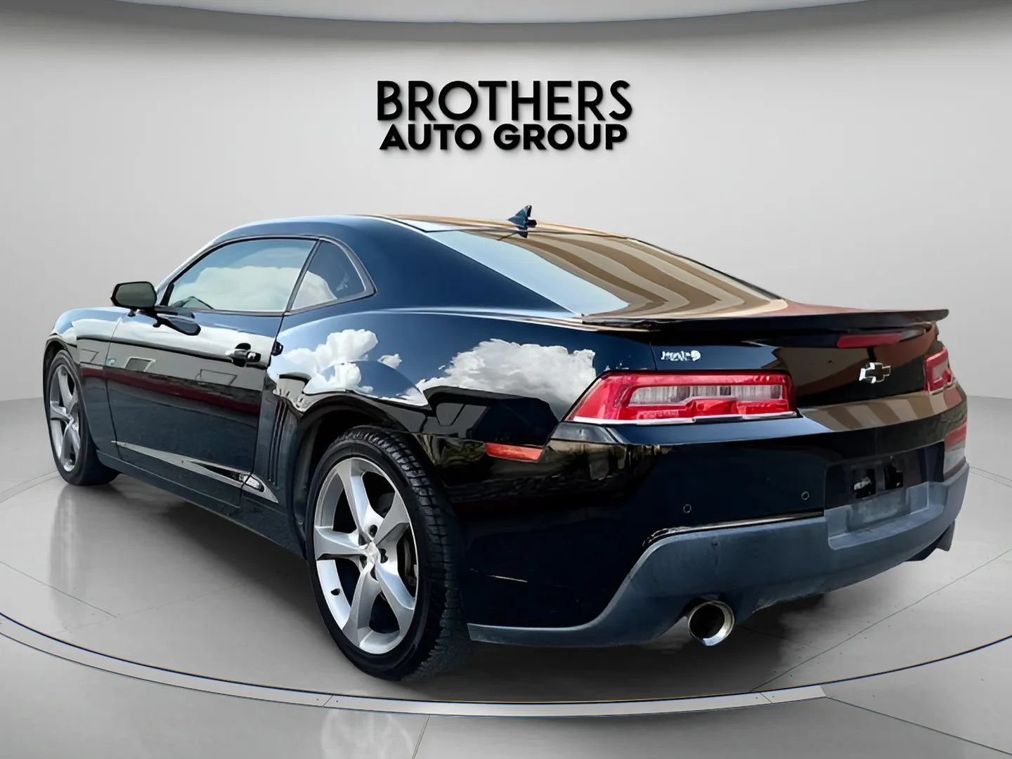 Used 2014 Chevrolet Camaro LT w/ RS Package RWD image 10