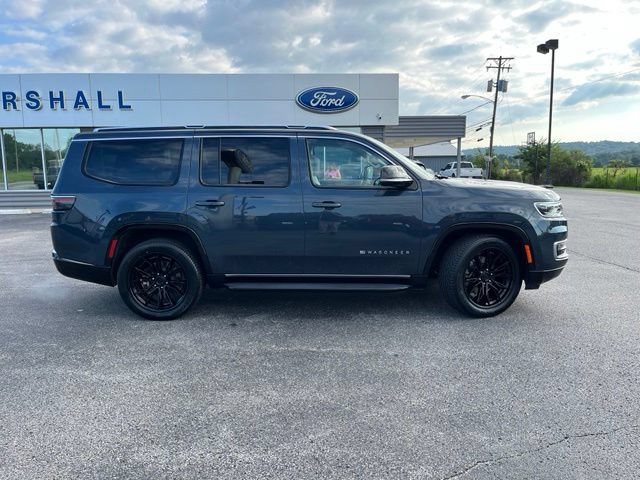 Used 2024 Jeep Wagoneer Series II w/ Flexible Seating Group AWD/4WD image 2