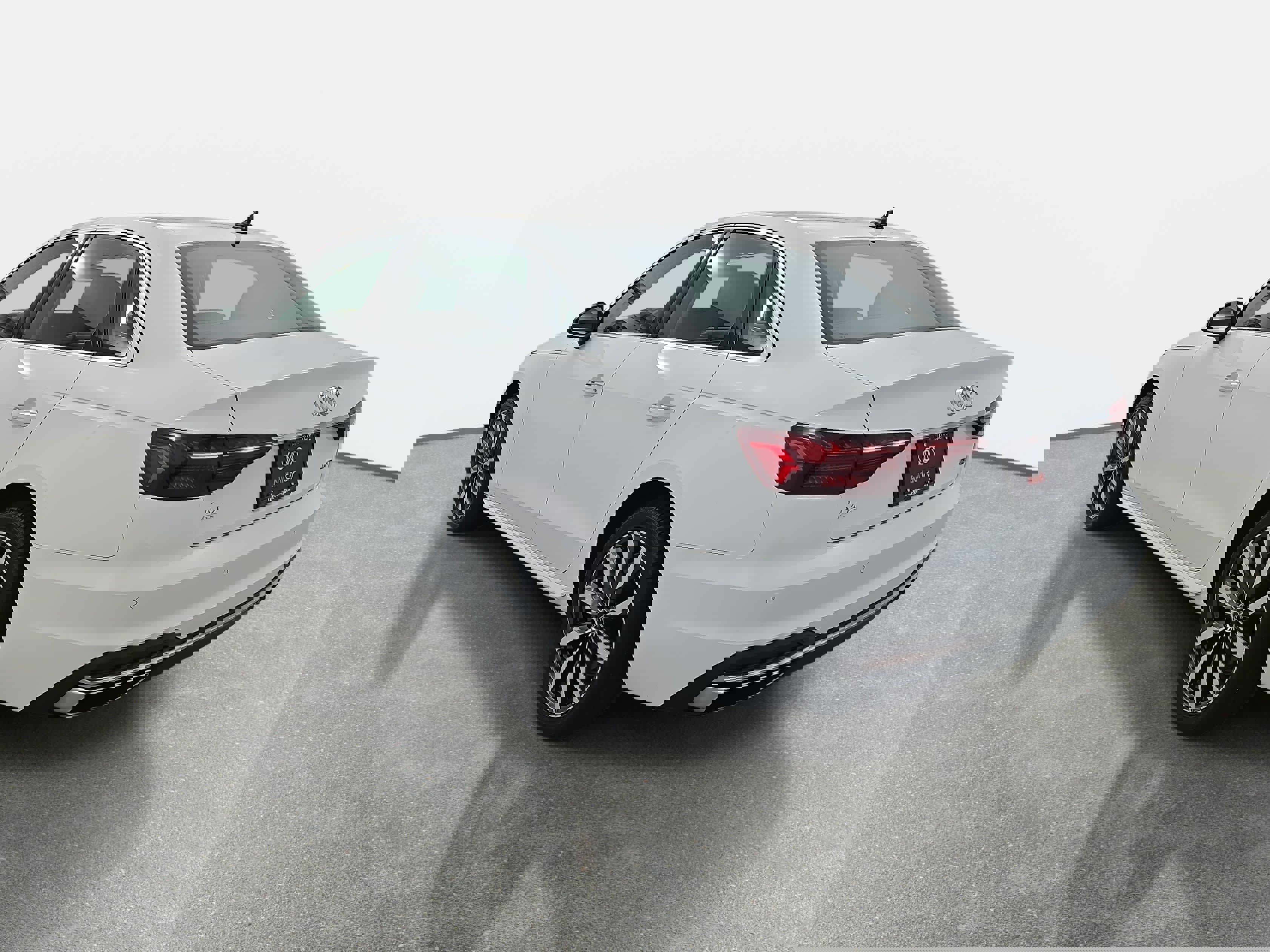 Used 2022 Audi A4 2.0T Premium Plus w/ Premium Plus Package image 7