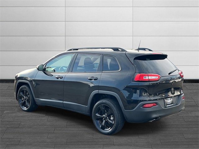 Certified 2016 Jeep Cherokee Latitude w/ Comfort/Convenience Group image 5