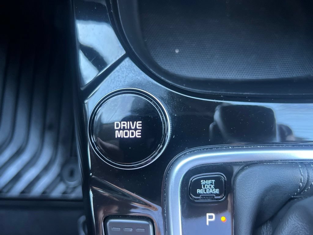 Used 2024 Kia Seltos EX AWD/4WD image 63