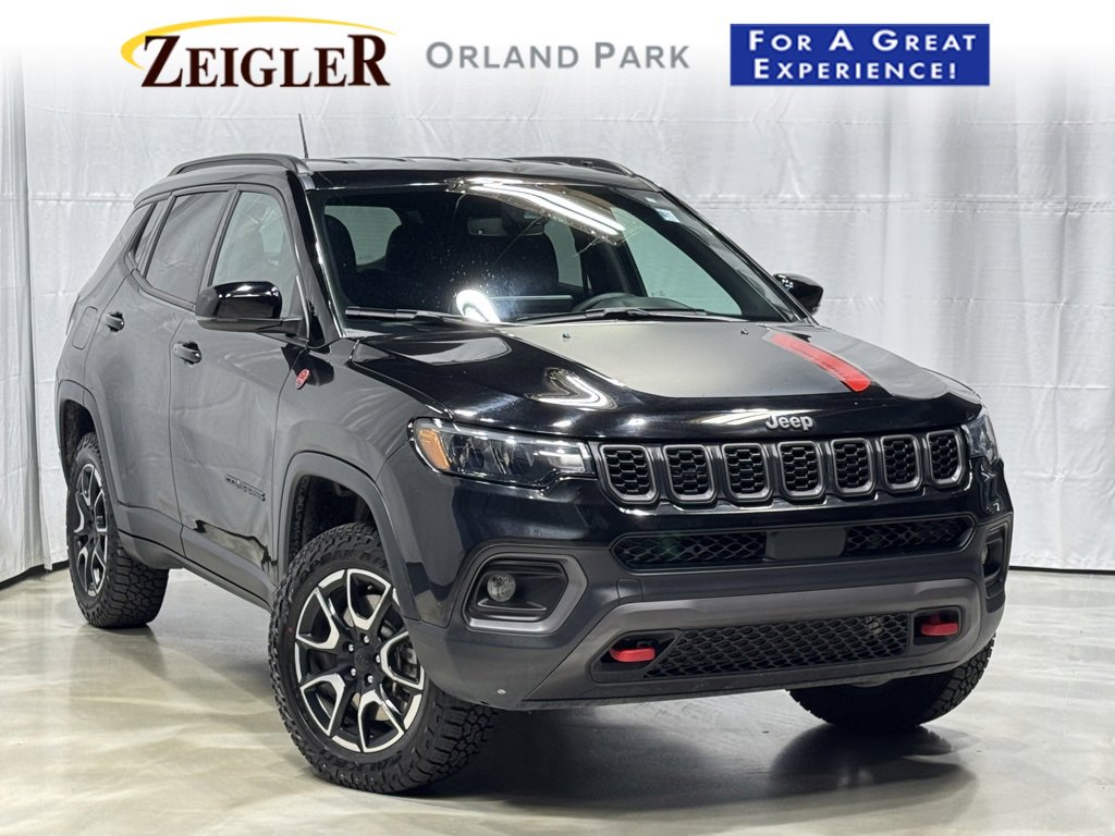 Used 2024 Jeep Compass Trailhawk