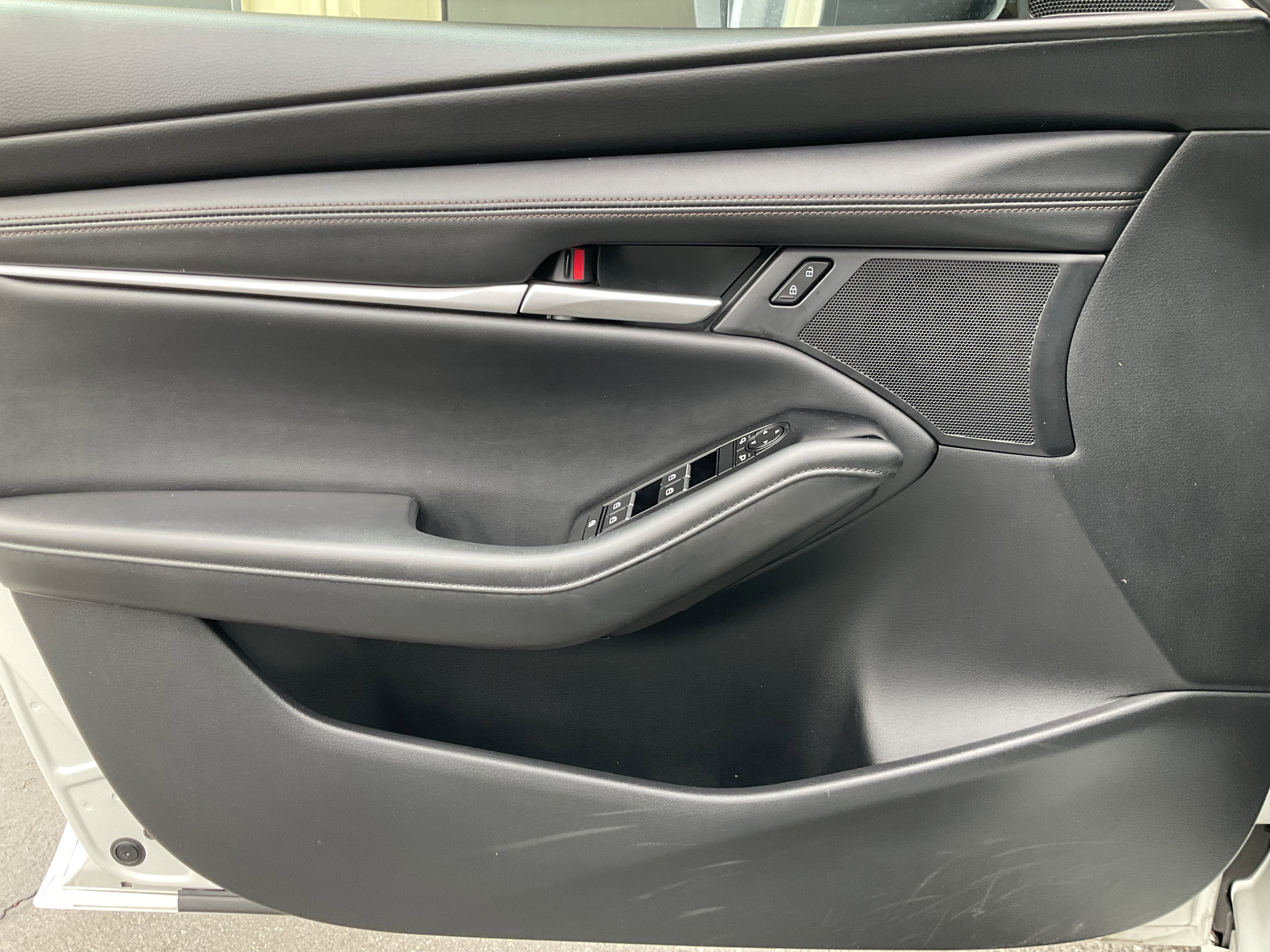 Used 2024 MAZDA MAZDA3 s FWD image 27