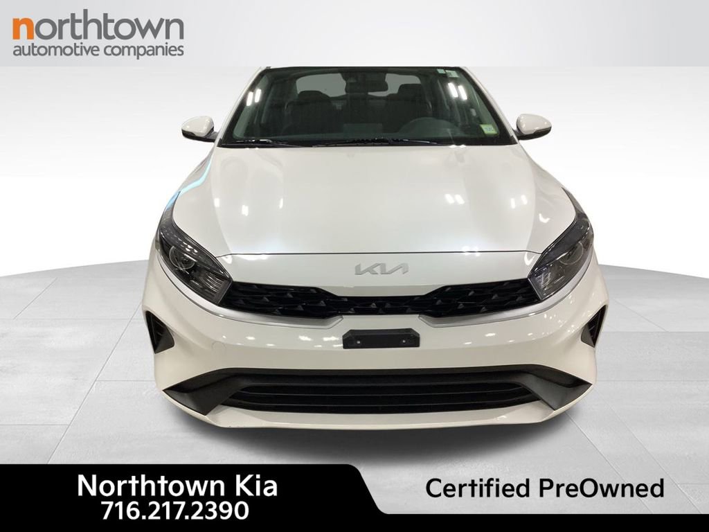 Certified 2023 Kia Forte LXS w/ LXS Technology Package image 2