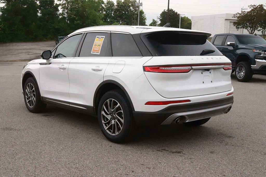 Used 2022 Lincoln Corsair FWD w/ Equipment Group 101A image 5