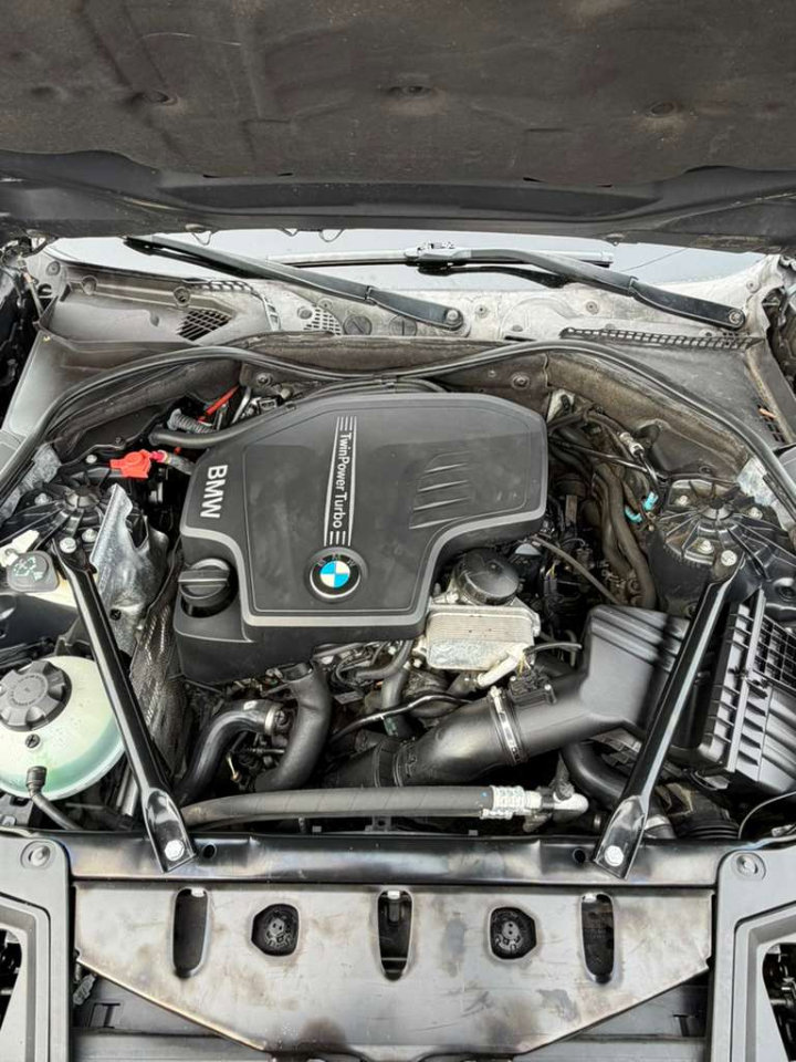 Used 2015 BMW 528i Sedan image 35