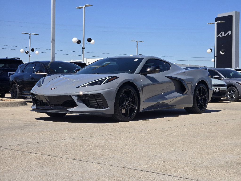 Used 2024 Chevrolet Corvette Stingray Coupe w/ Z51 Performance Package image 2