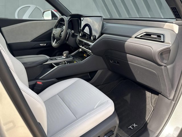Certified 2026 Lexus TX 350 AWD w/ Technology Package image 27