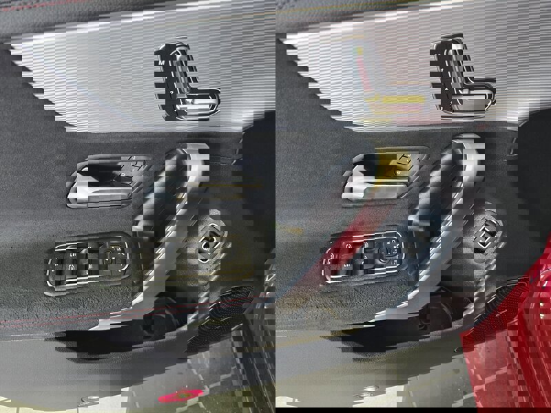 Used 2020 Mercedes-Benz CLA 250 image 18