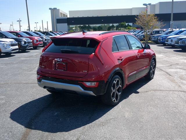 Used 2024 Kia Niro EX Touring FWD image 5