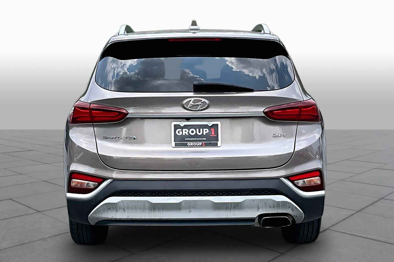 Used 2020 Hyundai Santa Fe SEL FWD image 5
