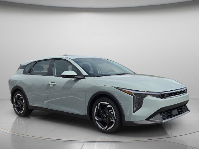 New 2026 Kia K4 GT-Line Turbo FWD image 3