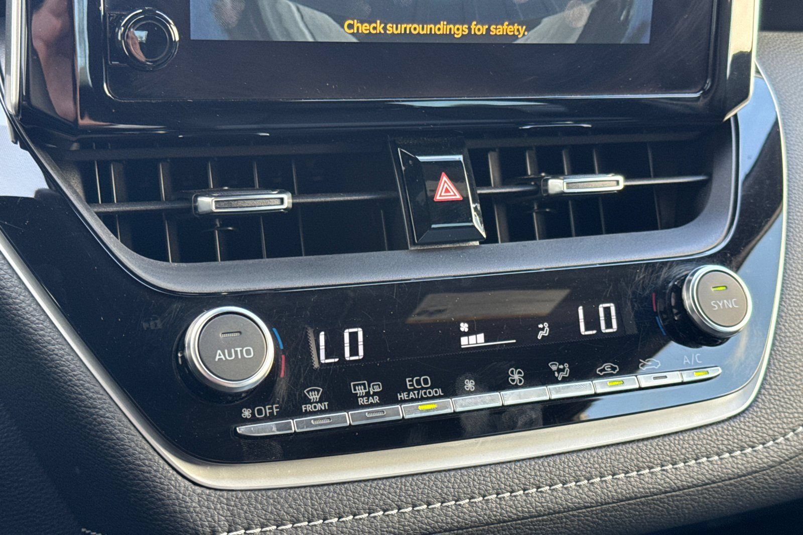Certified 2025 Toyota Corolla XSE FWD image 26