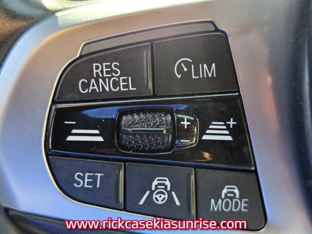 Used 2023 BMW M8 Competition w/ M Carbon Exterior Package image 27