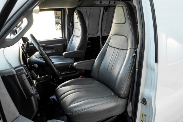 Used 2022 Chevrolet Express 2500 Extended w/ Driver Convenience Package RWD image 19