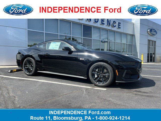 New 2026 Ford Mustang GT RWD image 1