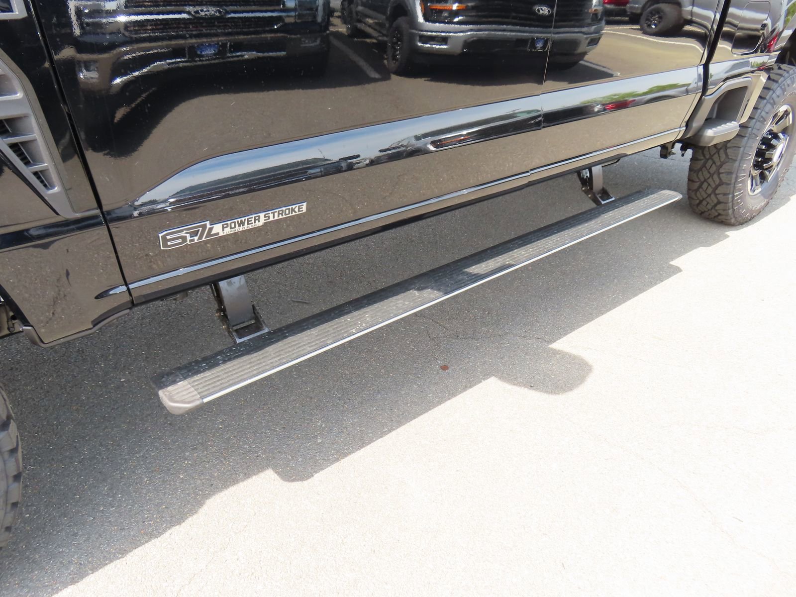 New 2026 Ford F250 Platinum w/ Tremor Off-Road Package AWD/4WD image 7