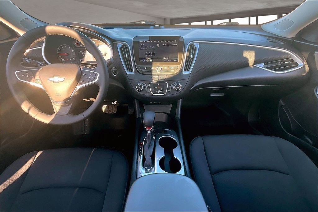 Used 2024 Chevrolet Malibu RS image 7