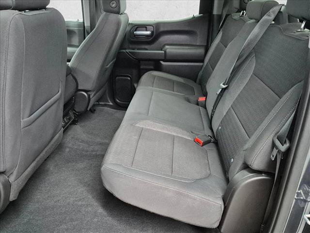 Used 2021 Chevrolet Silverado 1500 LT AWD/4WD image 17