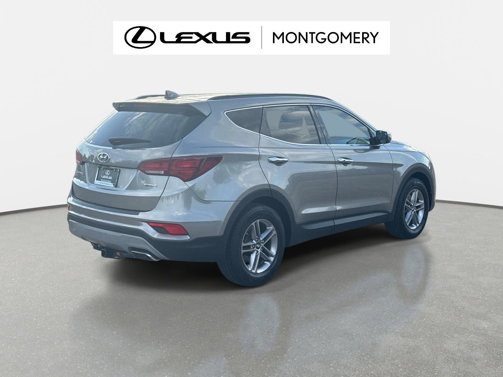Used 2018 Hyundai Santa Fe Sport w/ 2.4L Value Package 02 image 3