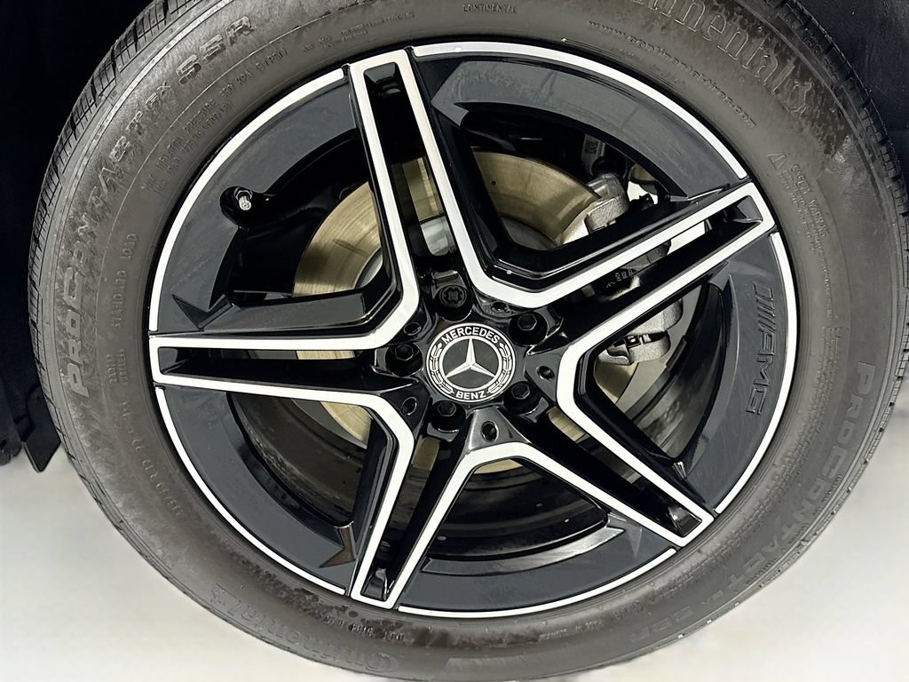 Certified 2024 Mercedes-Benz GLB 250 image 32