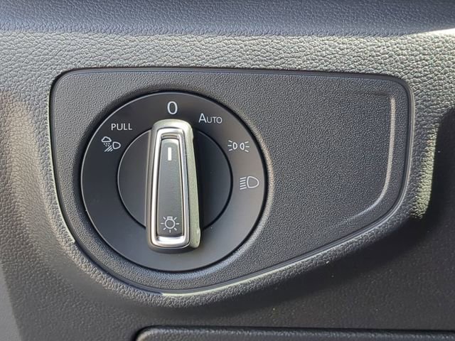 Certified 2023 Volkswagen Atlas Cross Sport SE w/ Black Wheel Package image 26