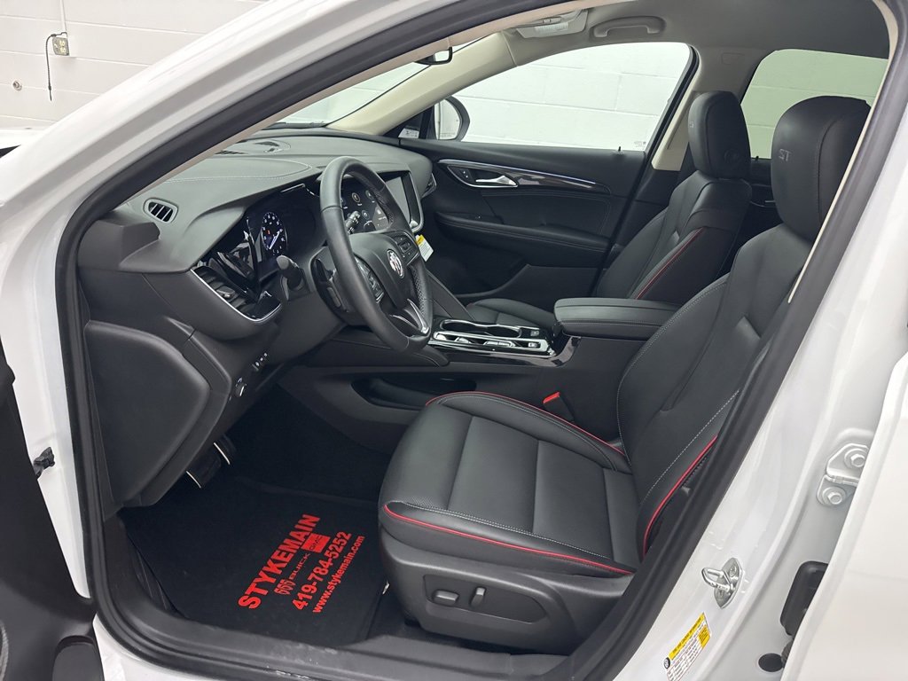 Used 2022 Buick Envision Essence w/ Technology Package I image 27