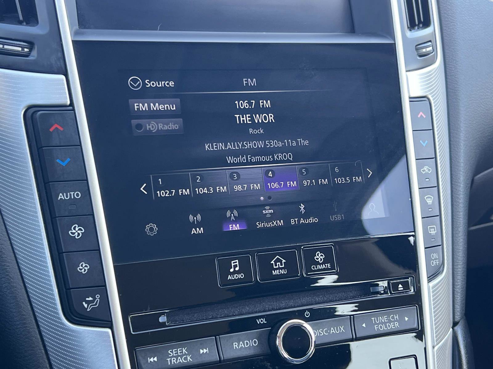 Used 2023 INFINITI Q50 Luxe RWD image 13