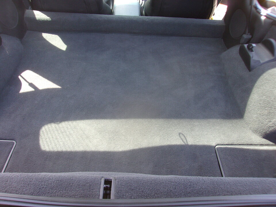 Used 2006 Chevrolet Corvette Coupe w/ Preferred Equipment Group RWD image 13