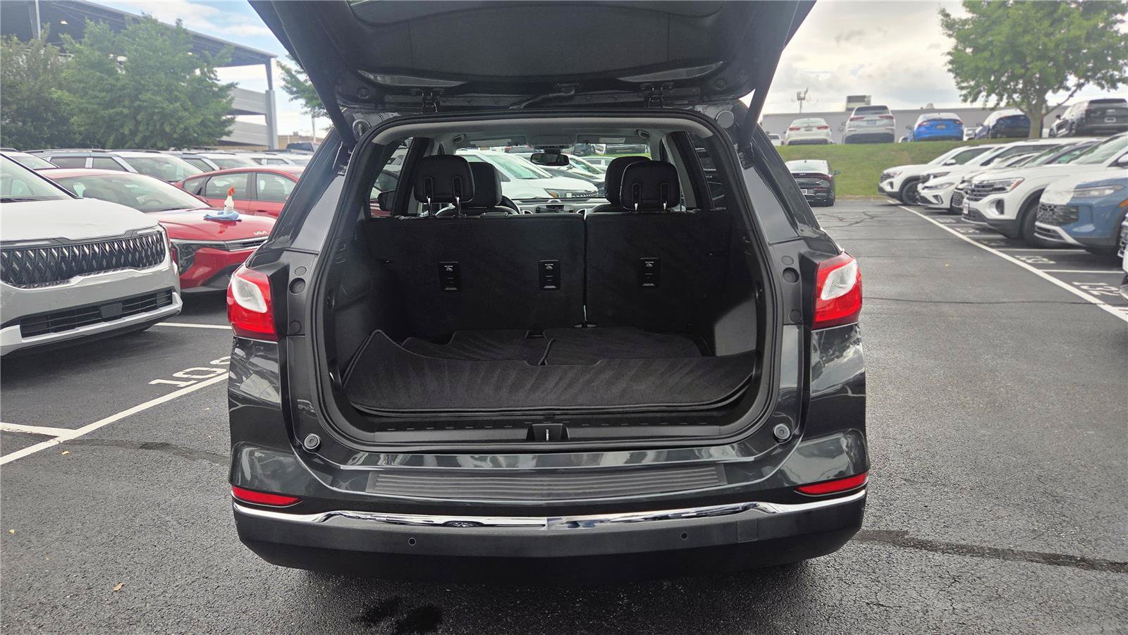 Used 2018 Chevrolet Equinox Premier AWD/4WD image 5