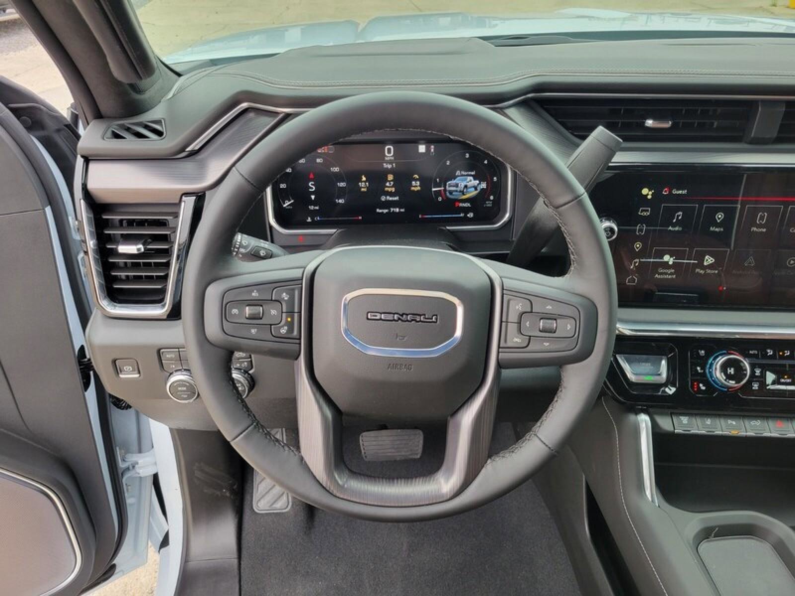 New 2026 GMC Sierra 3500 Denali Ultimate image 17