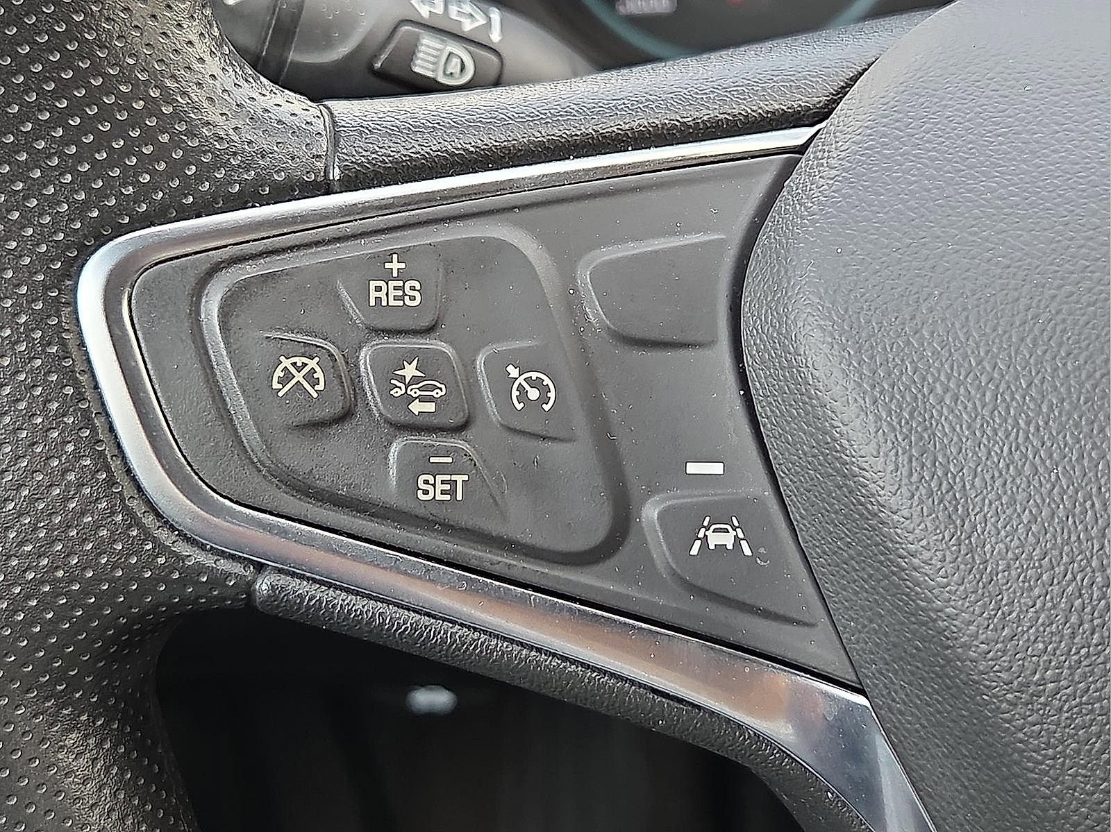 Used 2024 Chevrolet Malibu LT image 20