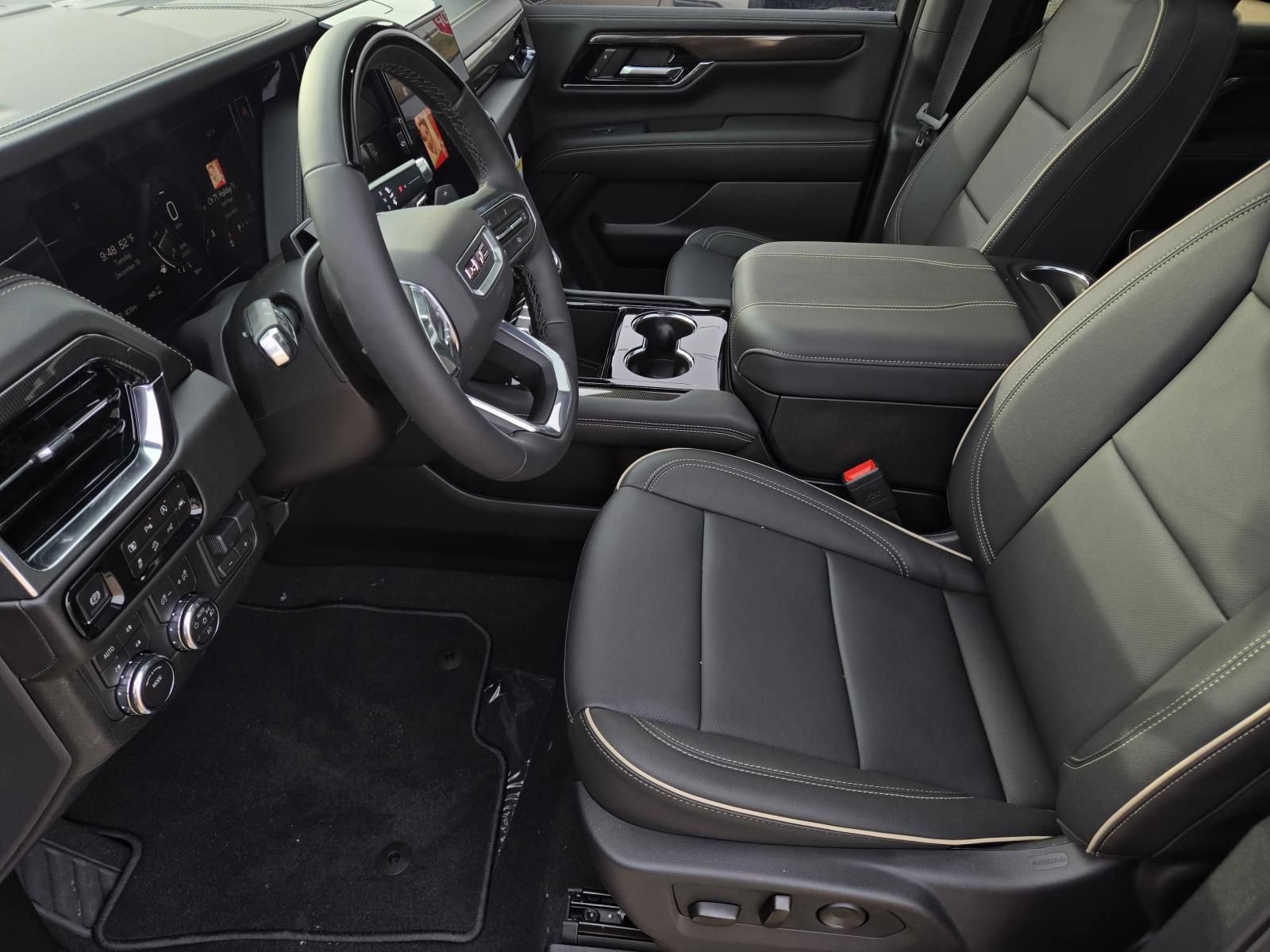 New 2026 GMC Yukon XL Elevation w/ Elevation Premium Package AWD/4WD image 6