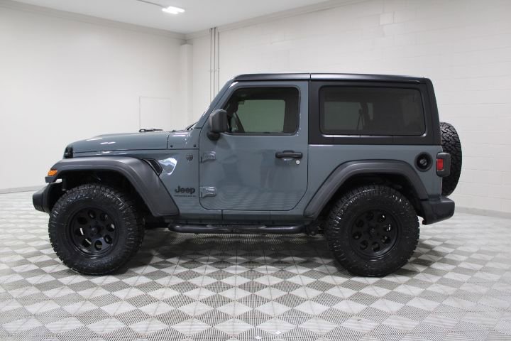 Used 2024 Jeep Wrangler Sport AWD/4WD image 8
