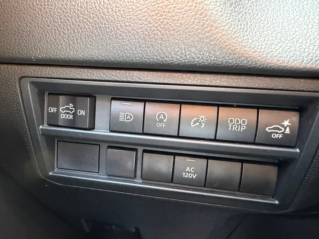 Used 2022 Toyota Tundra Limited RWD image 13